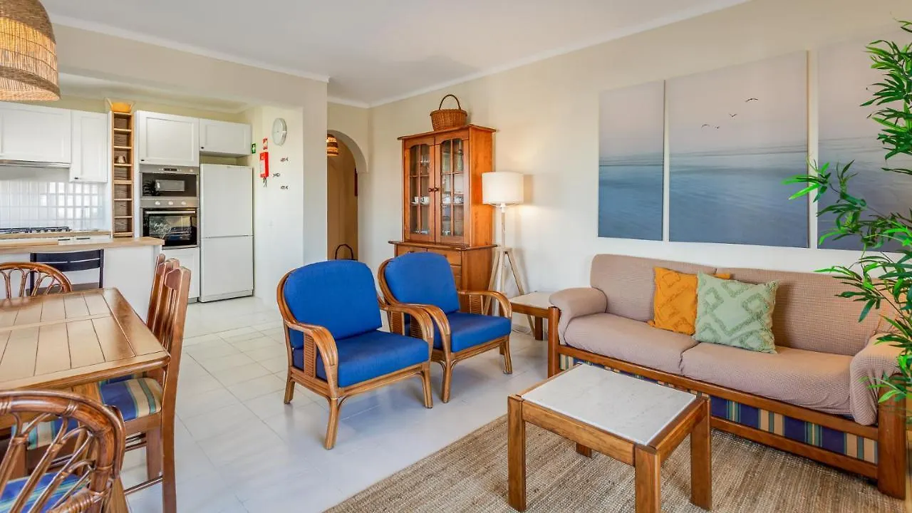 Casa Brasil 2 Bdr With Balcony By Lovelystay Portimao Apartment
