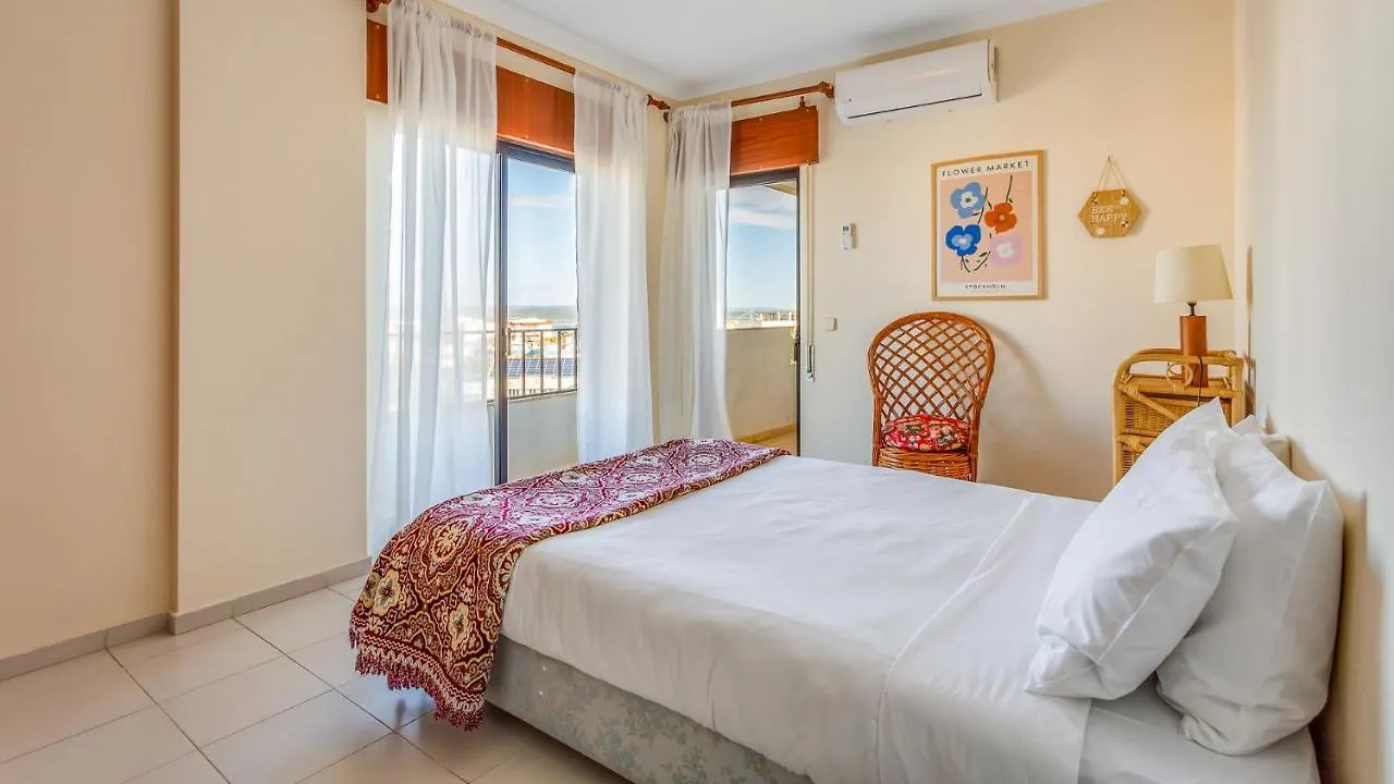 Casa Brasil 2 Bdr With Balcony By Lovelystay Portimao 0*,